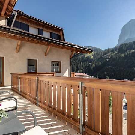 Apartments Soval Santa Cristina Val Gardena Bagian luar foto
